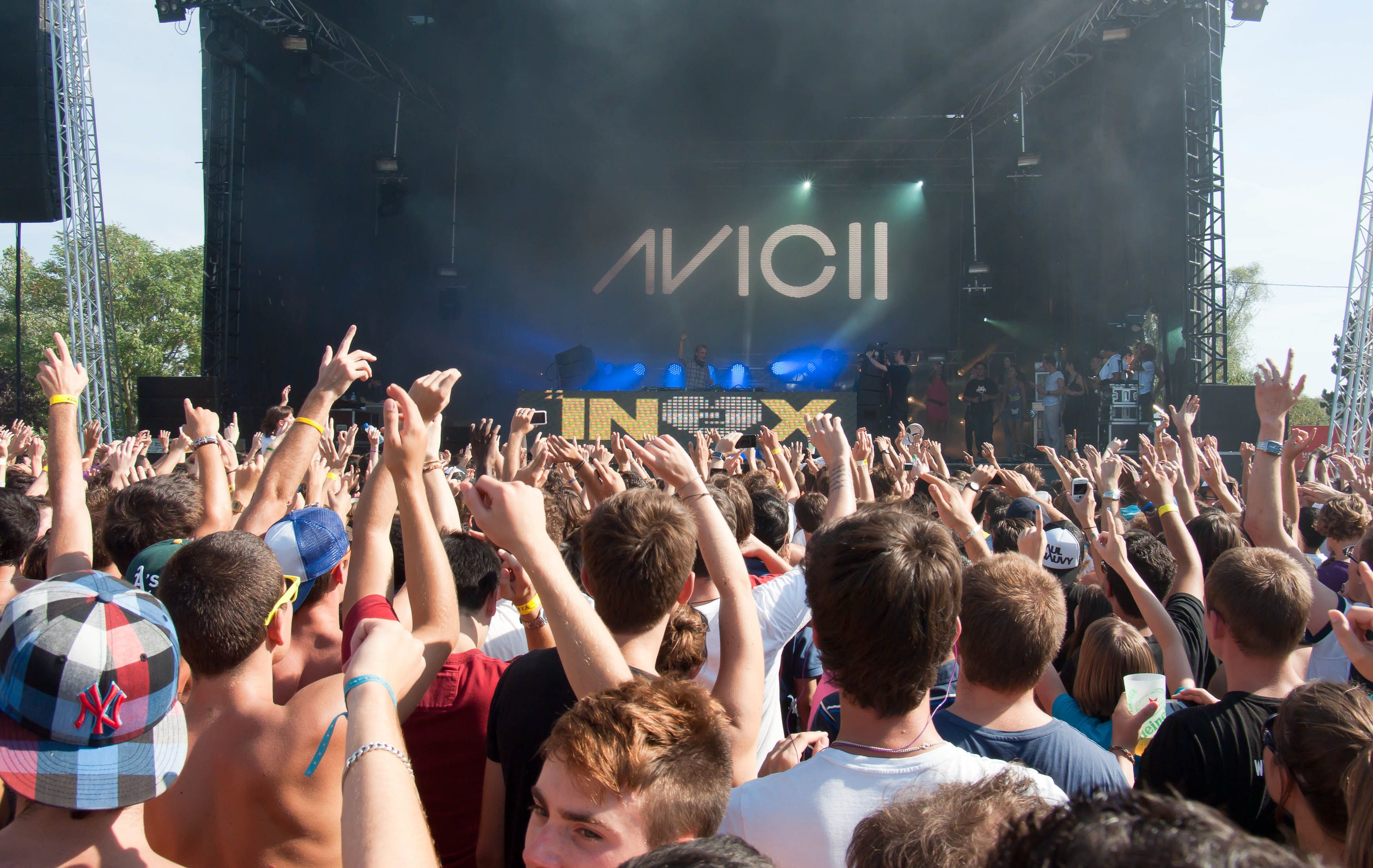 02 Avicii Inox Park Paris Chatou 2011