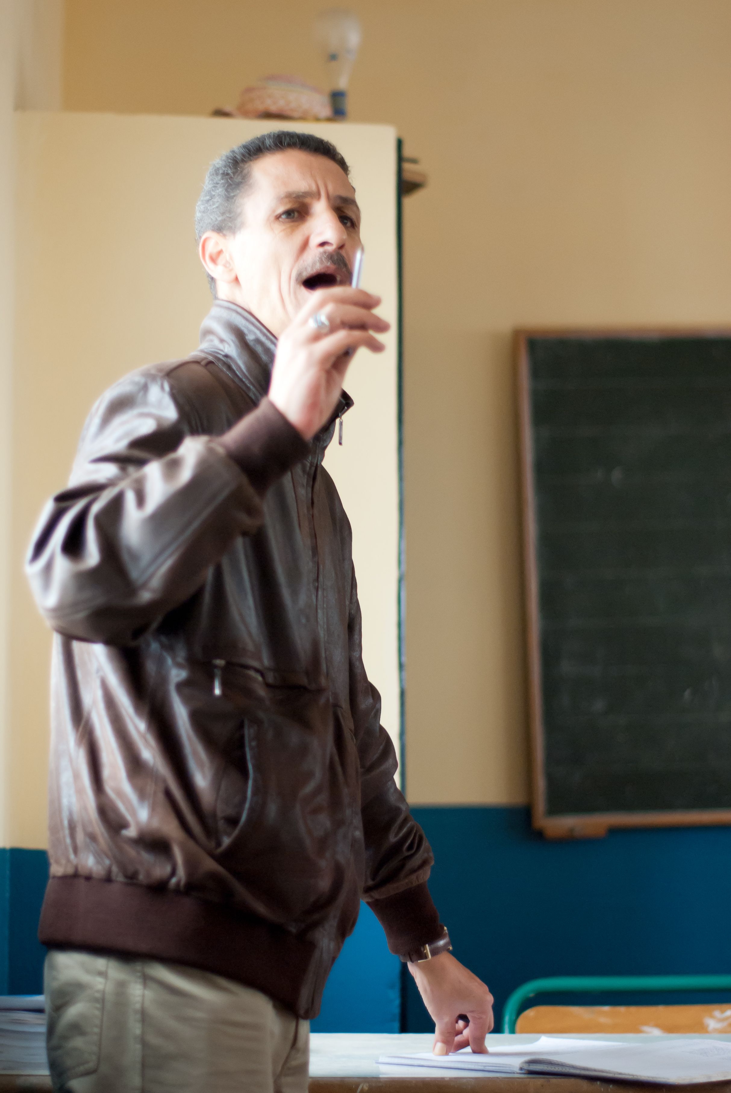 18 Operation Cartable 2012 par la JCI Tanger 11