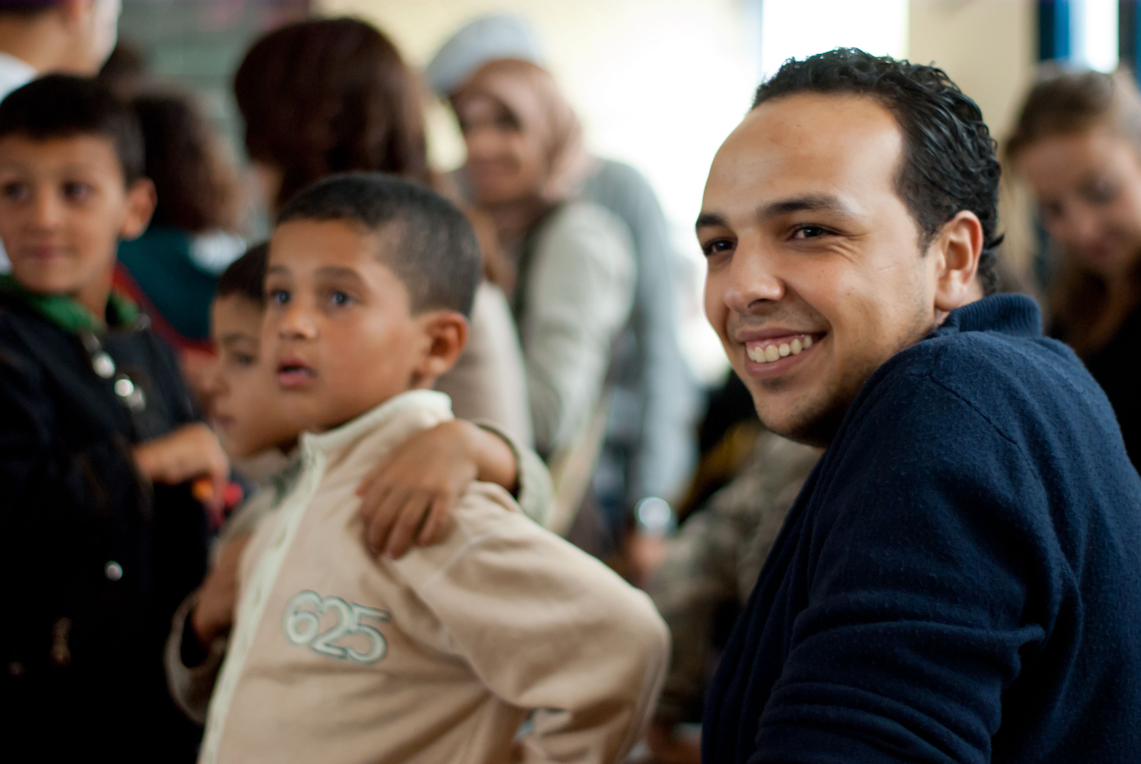 25 Operation Cartable 2012 par la JCI Tanger 17