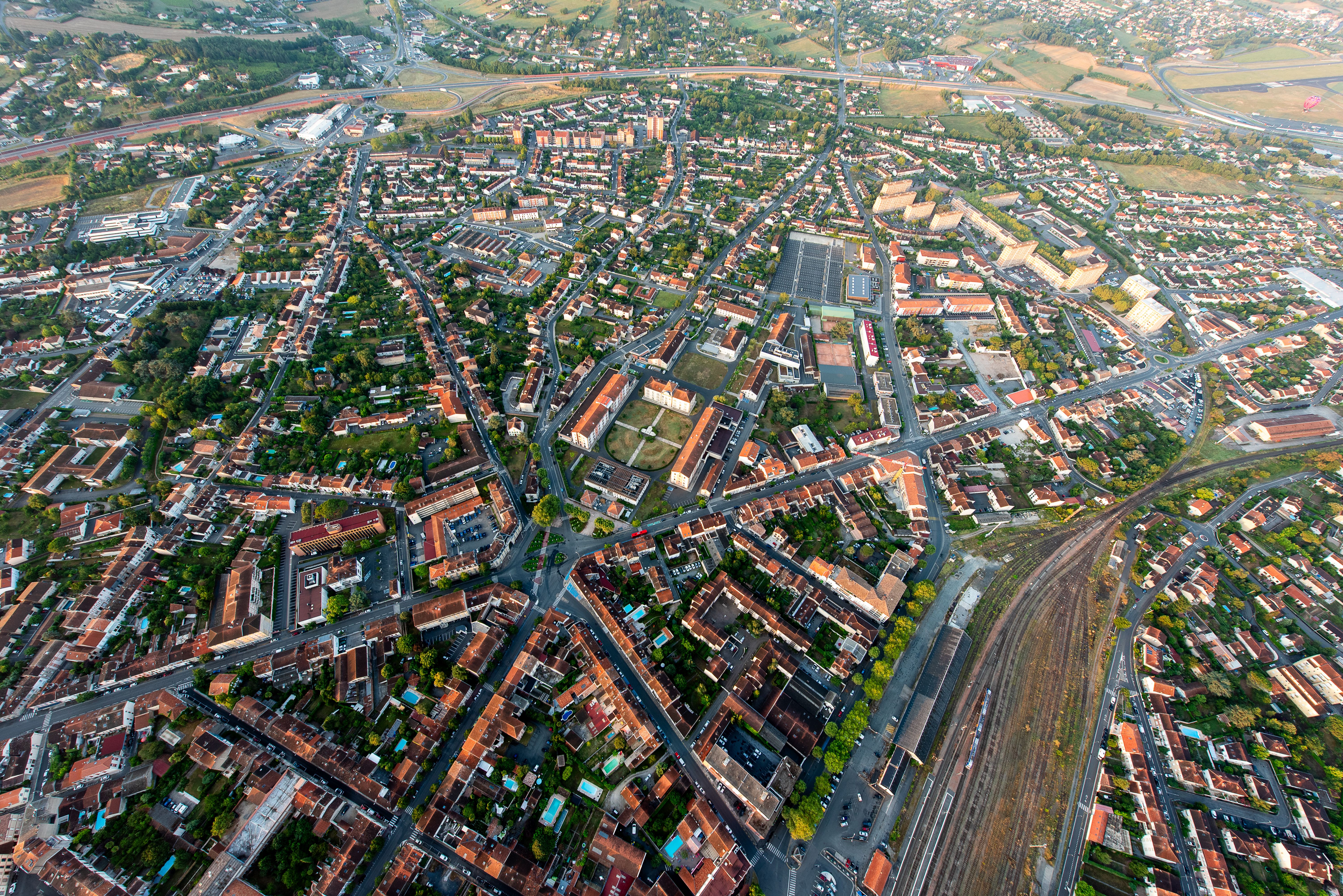 Par dessus Albi   07 07 53