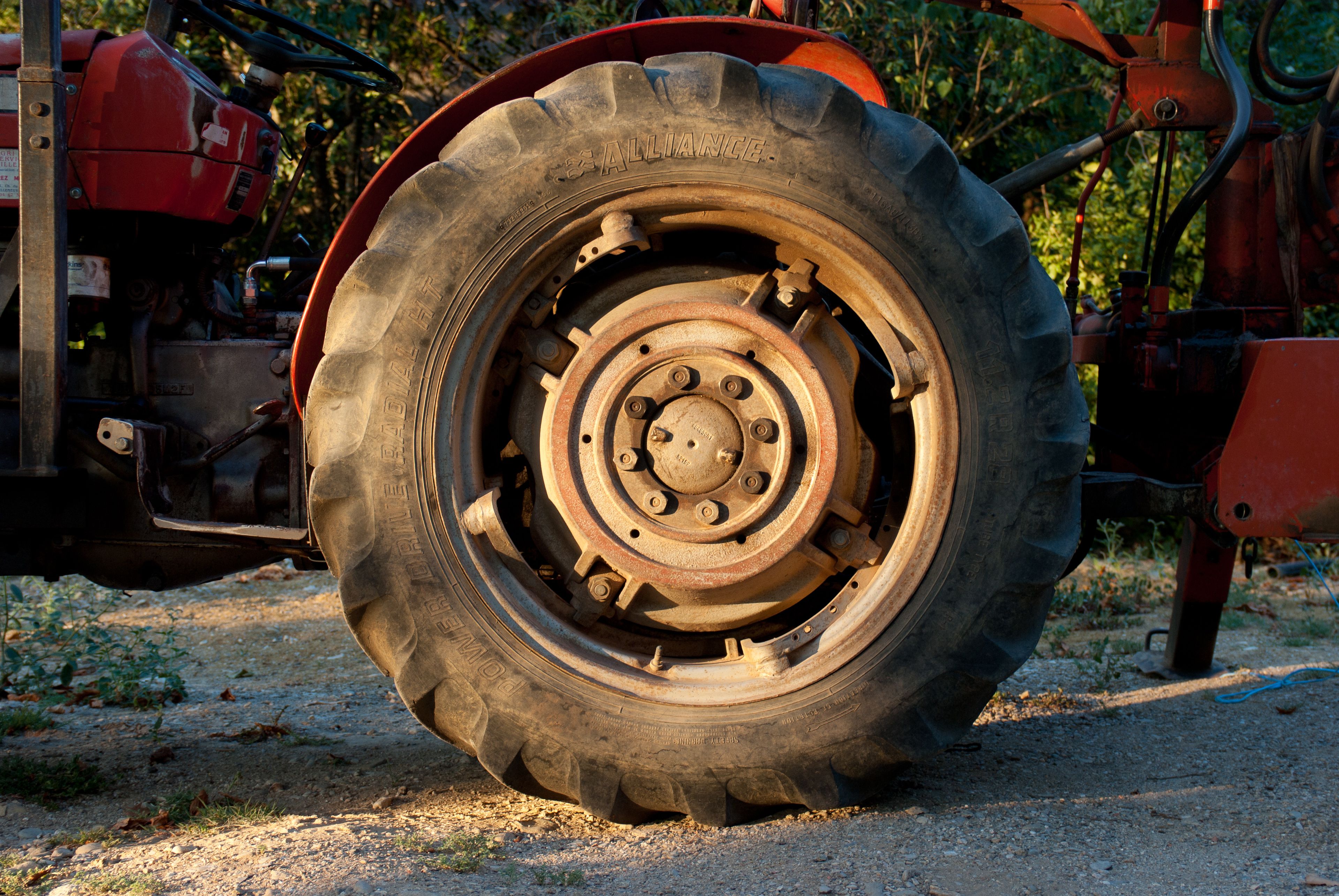Roue de tracteur